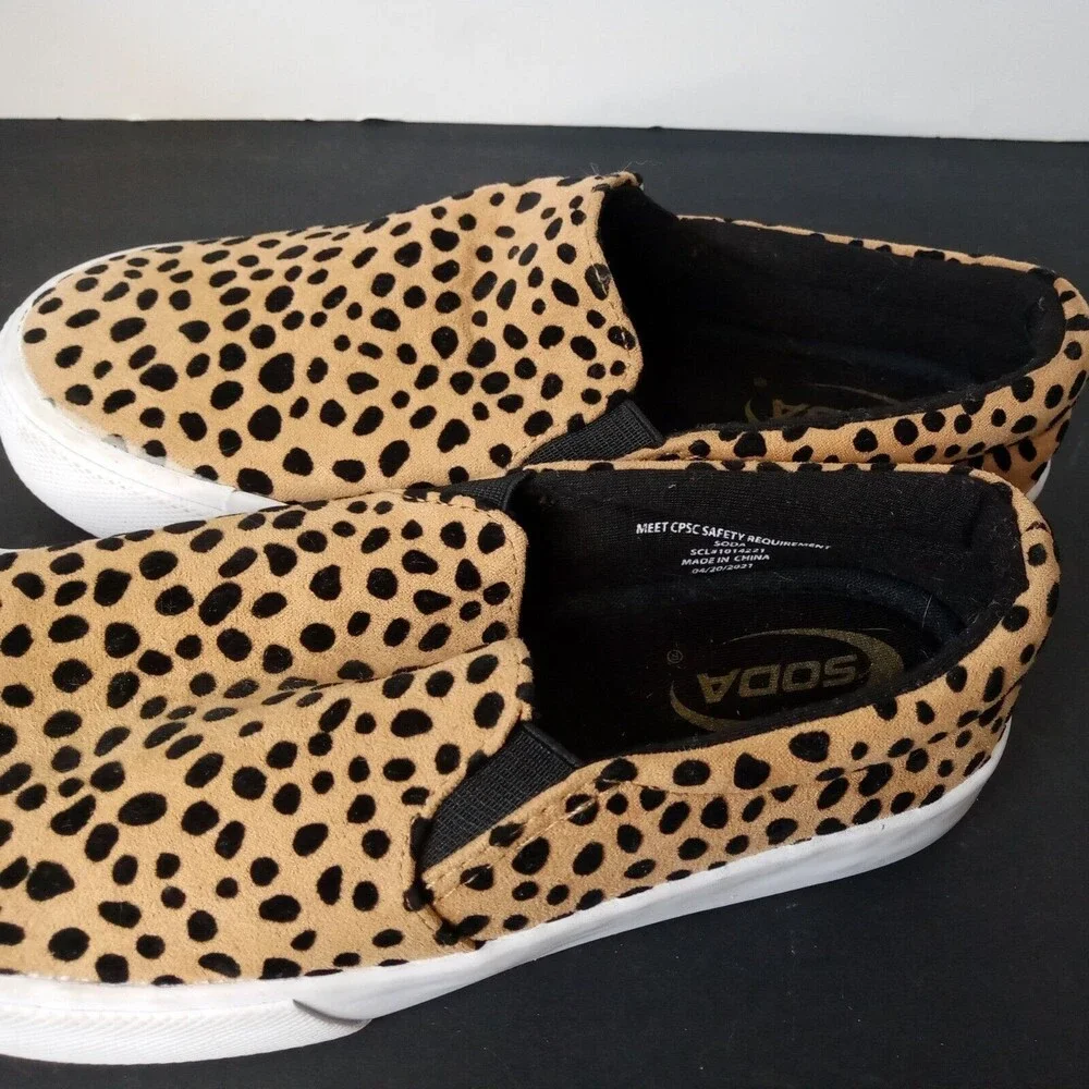Leopard Canvas Soda‎ Slip on Shoes Size 1